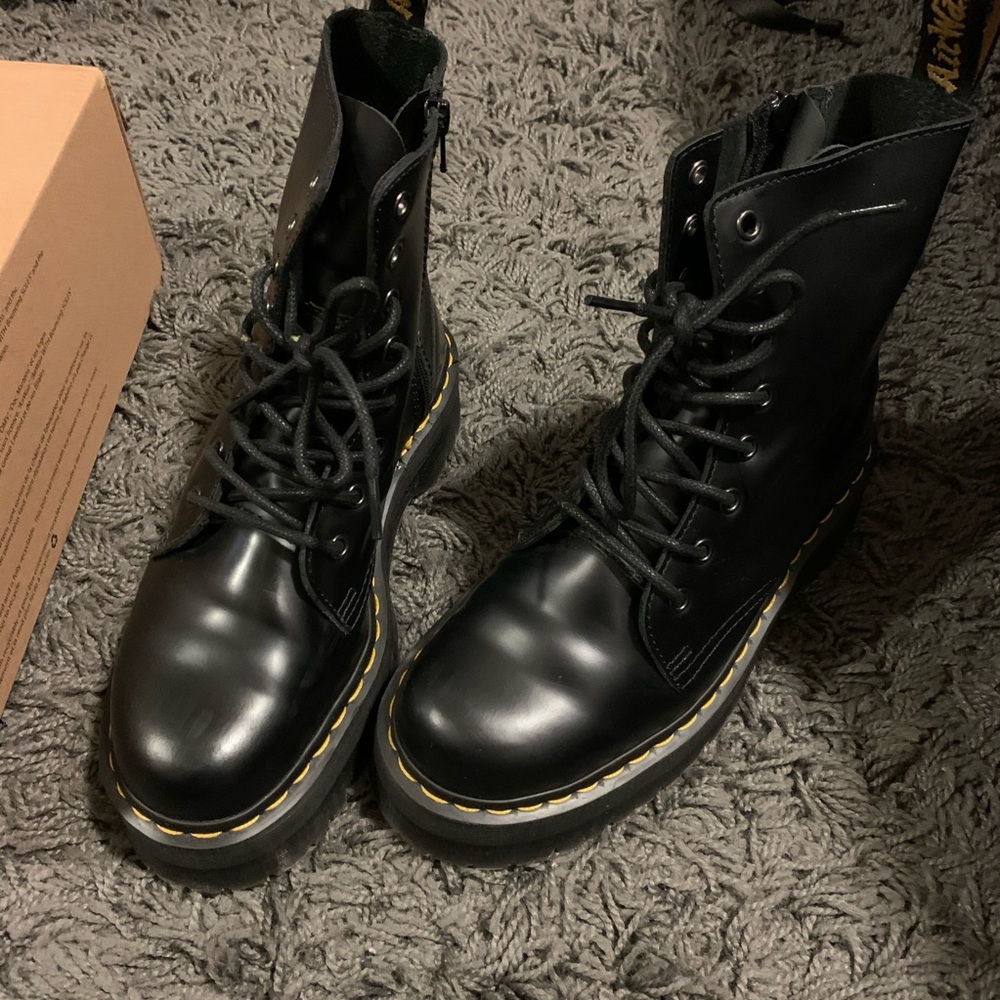 DR MARTEN JADON BOOT
